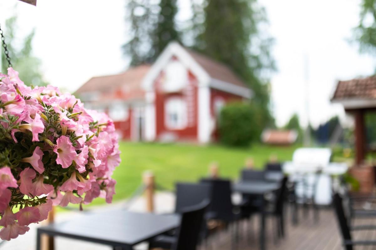 Farm stay Valkeisen Loma