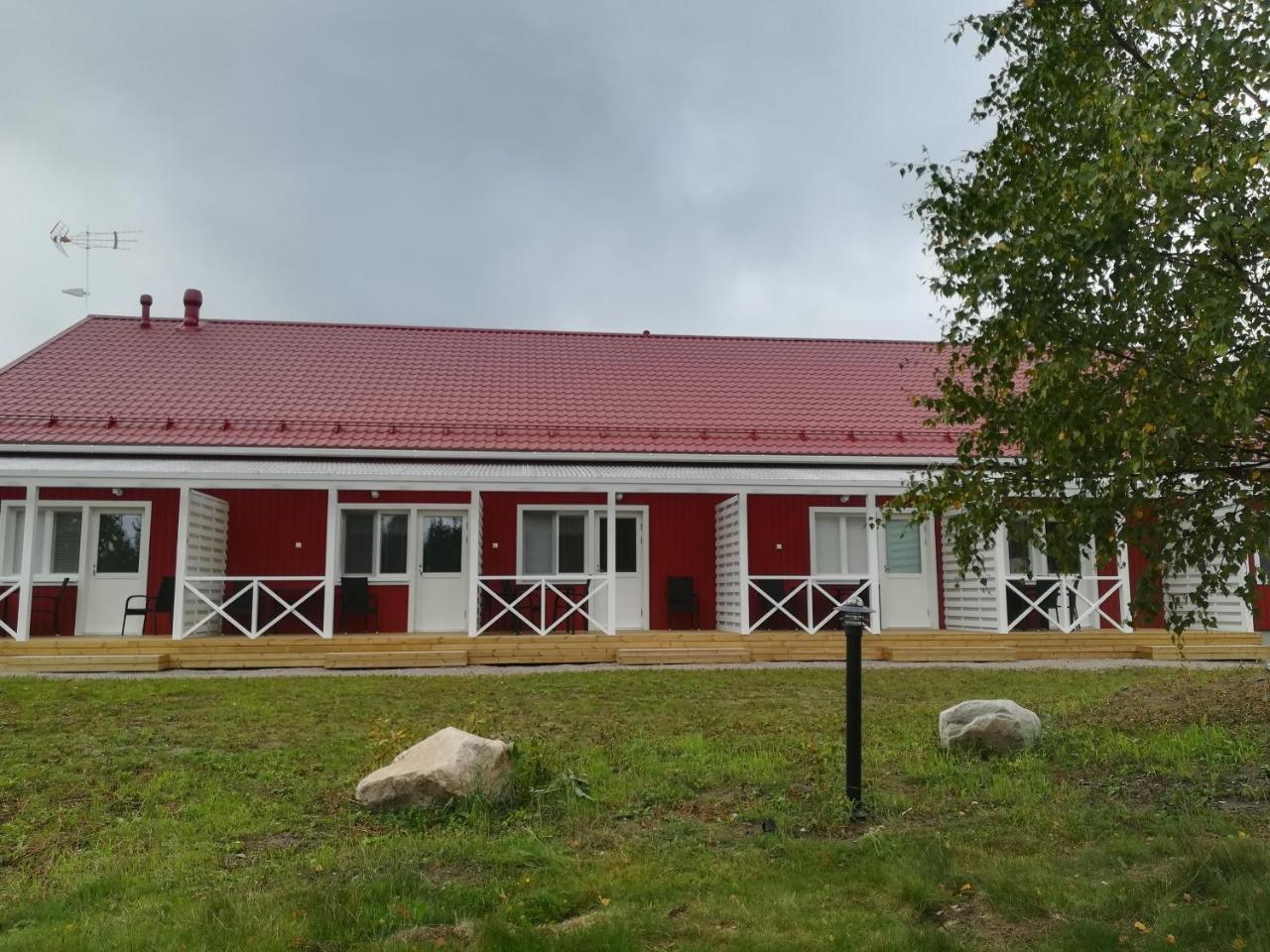 Farm stay Valkeisen Loma